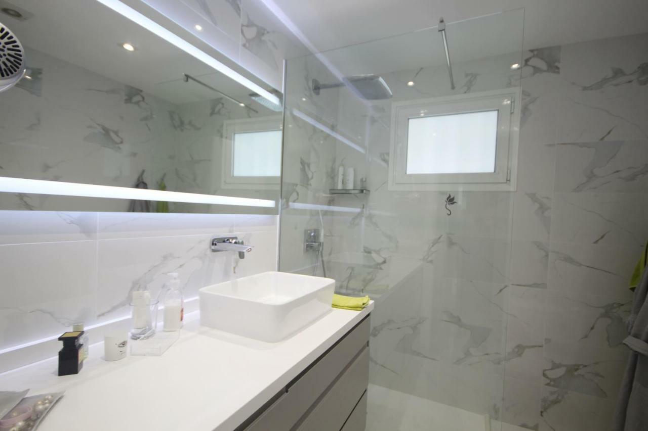 Luxury In First Line With Pool Apartment Costa Adeje (Tenerife)